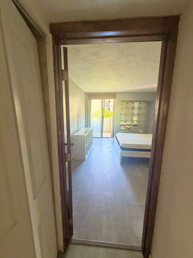 Foto del edificio - 1607 Bay Rd