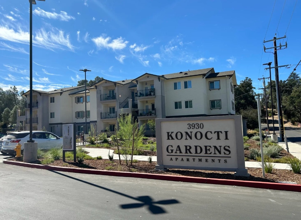 Primary Photo - Konocti Gardens