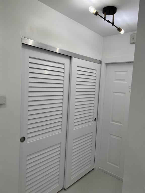 Foto del edificio - 1088 NW 106th Ter