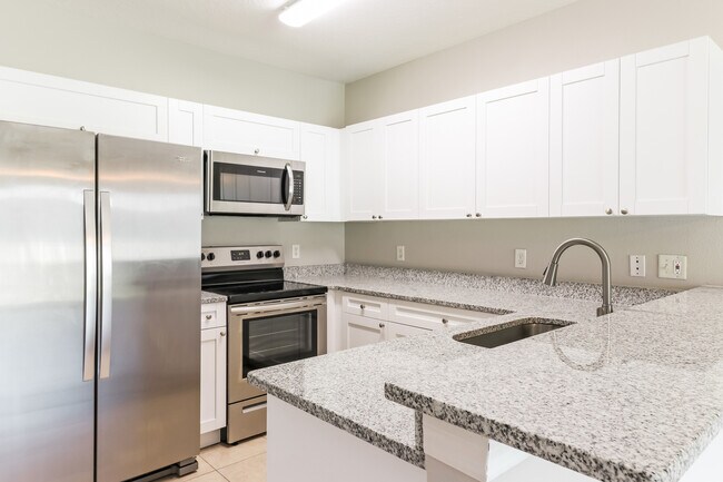 Building Photo - 1564 Deer Tree Ln