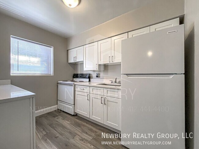 Building Photo - 317 San Juan Dr