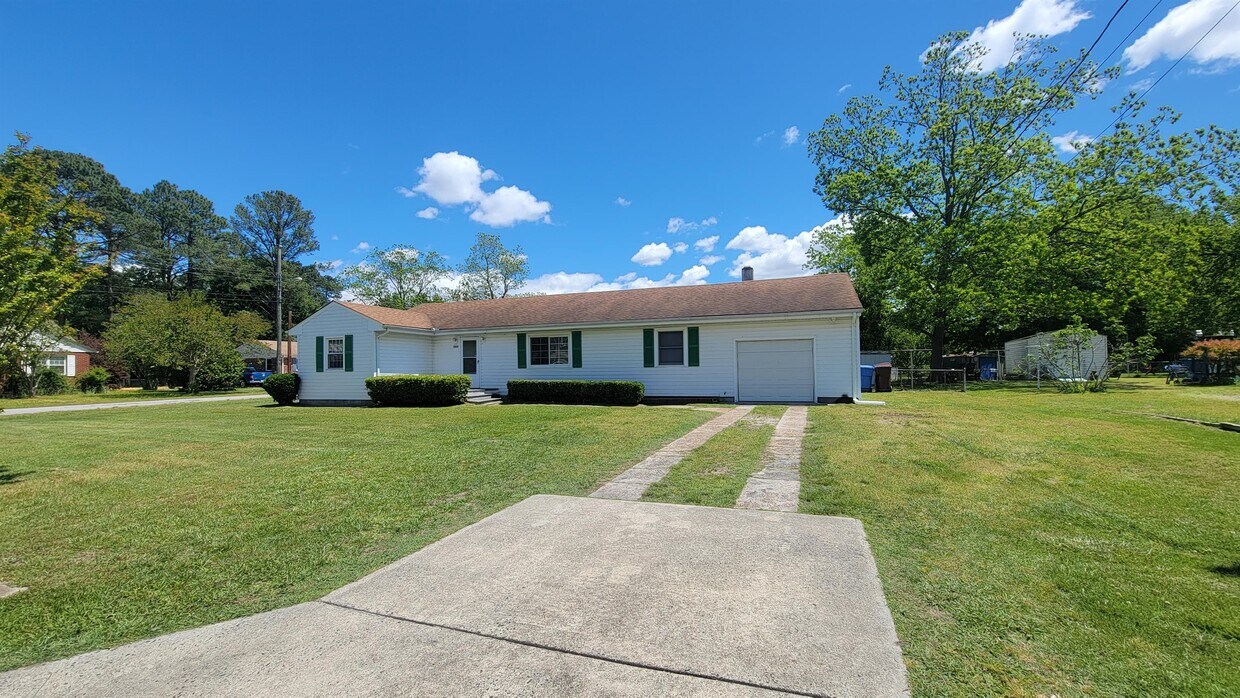 1037 Geneva Ave, Chesapeake, VA 23323 House Rental in Chesapeake, VA