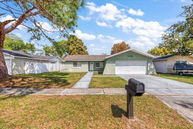 Building Photo - 7729 Ashford Ct