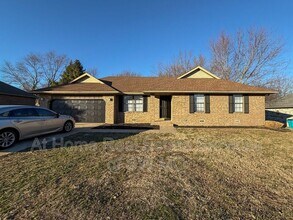 Building Photo - 249 E Hardy St