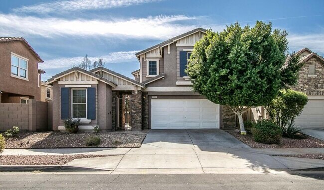 Habitación (Todos los servicios incluidos) - 2331 E Grenadine Rd