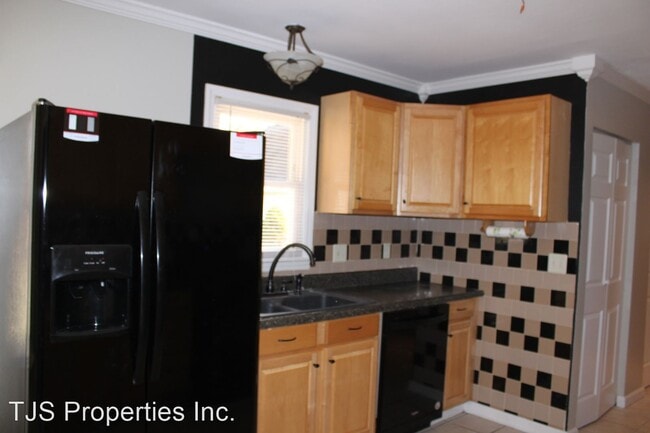 Building Photo - 4 br, 2 bath House - 741 Broad Creek Road