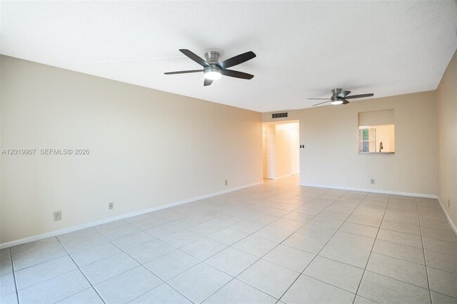 Building Photo - 260 NW 76th Ave
