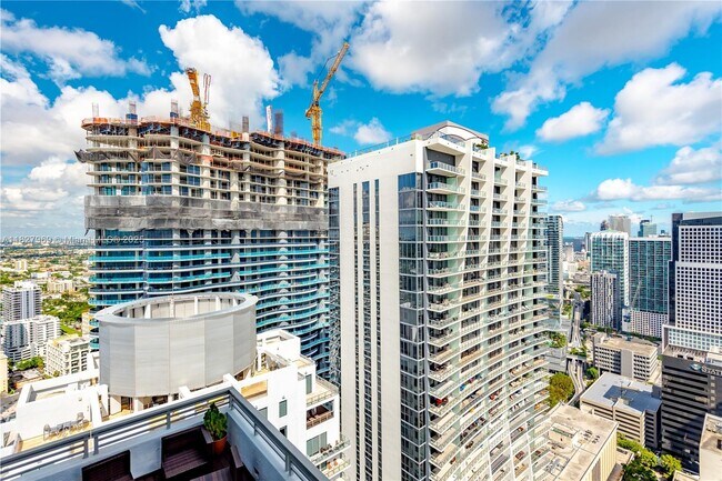 Foto del edificio - 1060 Brickell Ave