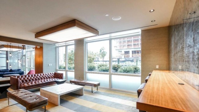 Foto del edificio - 32-33 Bond St