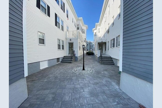 Building Photo - 90 Winthrop Shore Dr