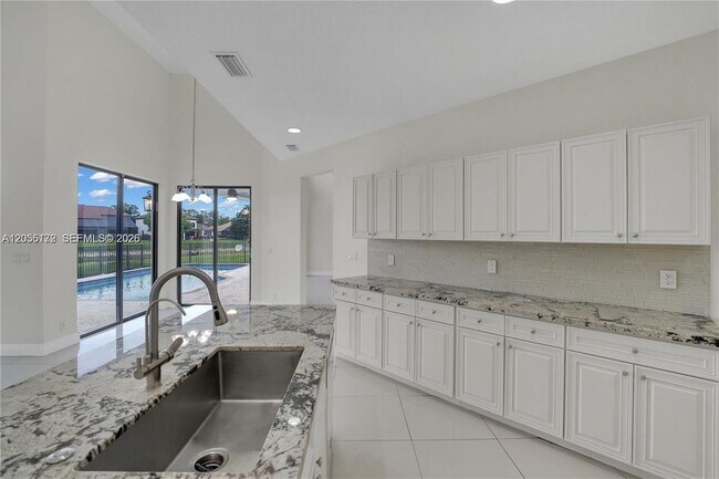 Building Photo - 22281 Tupelo Pl