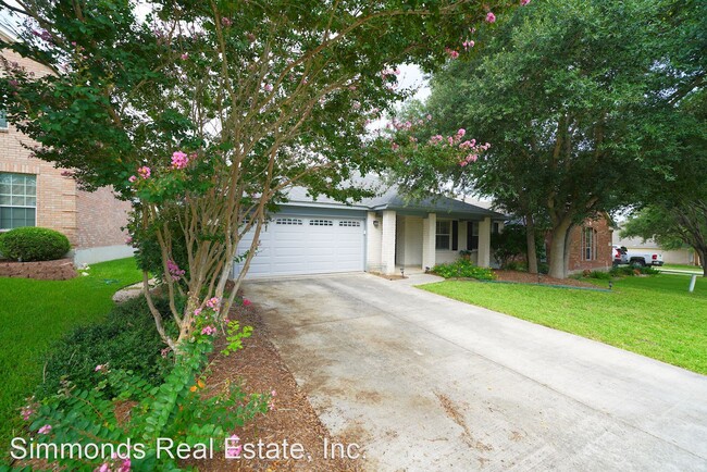 Building Photo - 3 br, 2 bath House - 205 Summit View