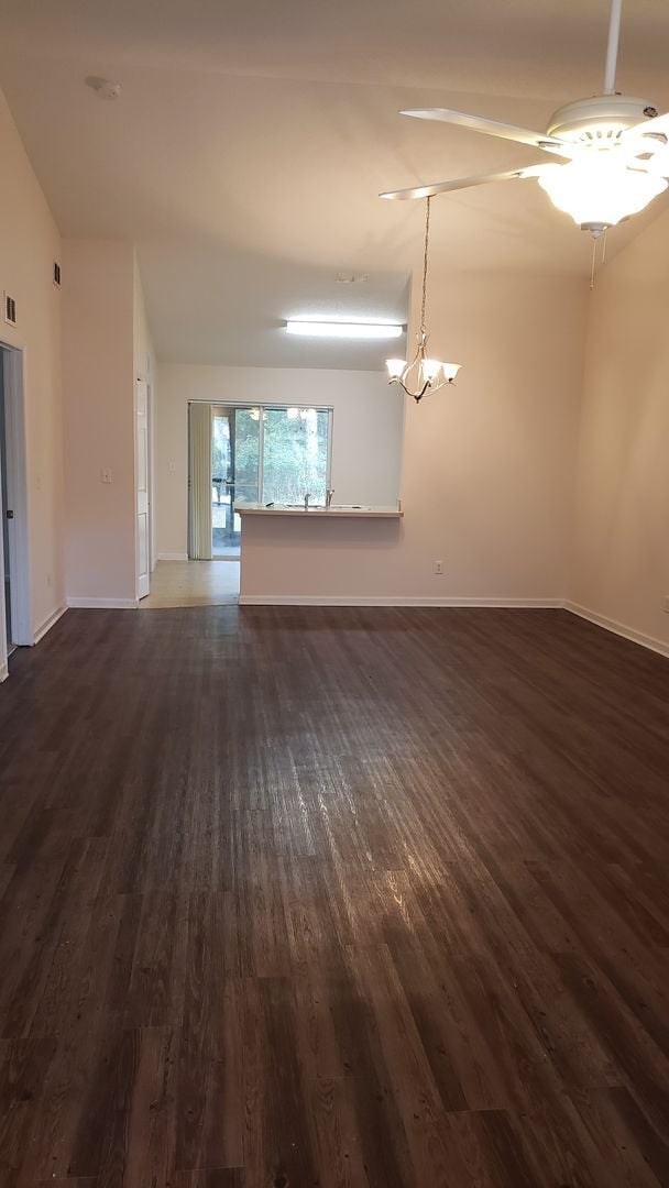 Building Photo - $1550 - 3/2/1 - Palm Coast Duplex - Great Location