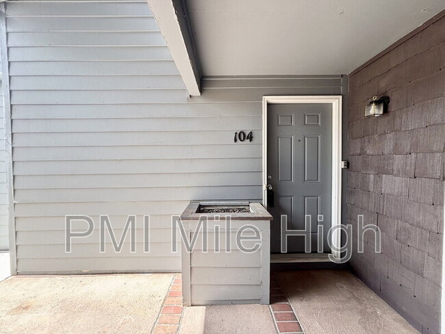 Building Photo - 7889 Allison Way