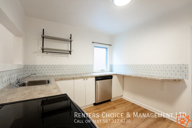 Photo du bâtiment - Pet Friendly House, Utilities Included, BONUS INCENTIVE