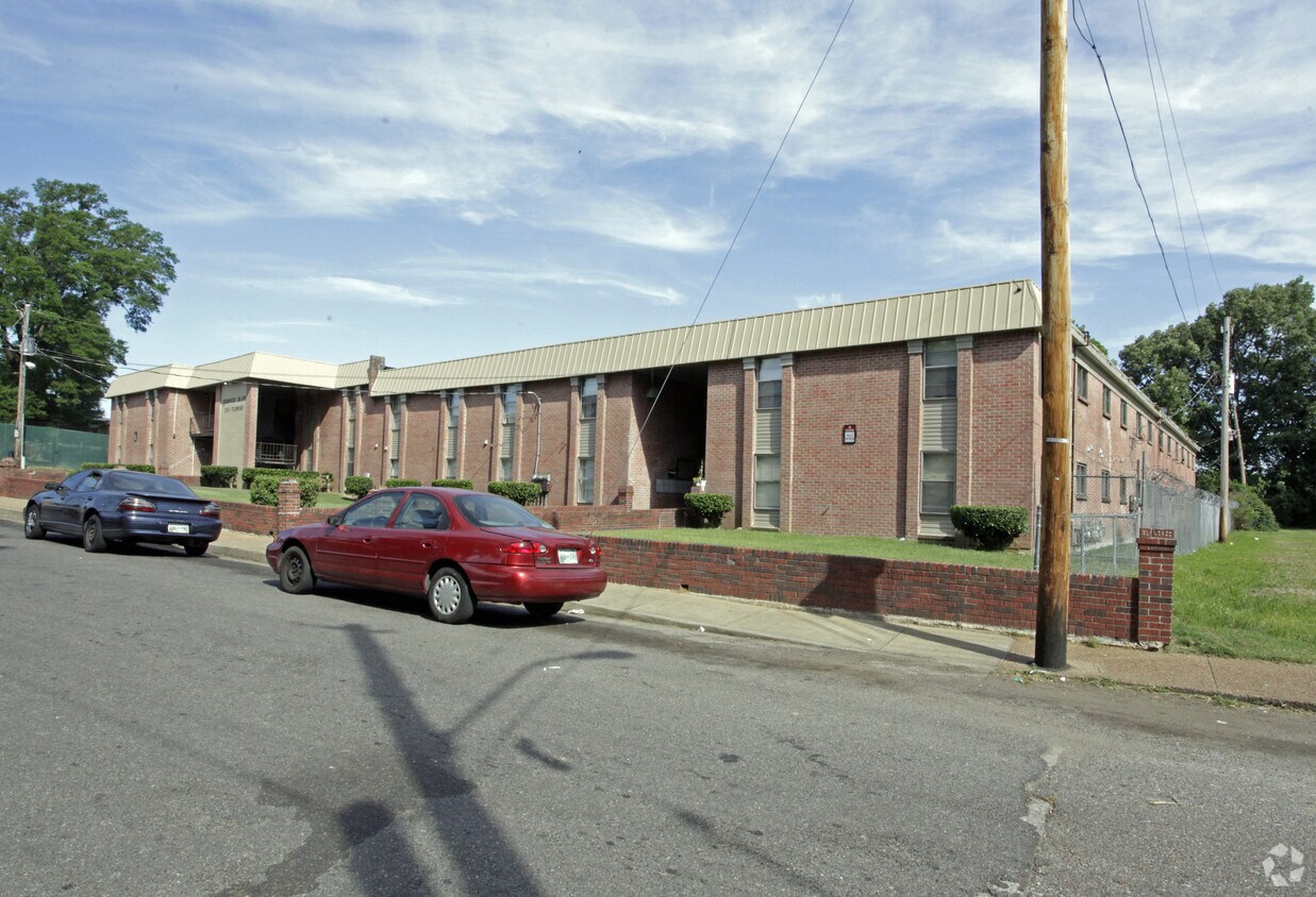 Foto del edificio - Cherokee Square Apartments