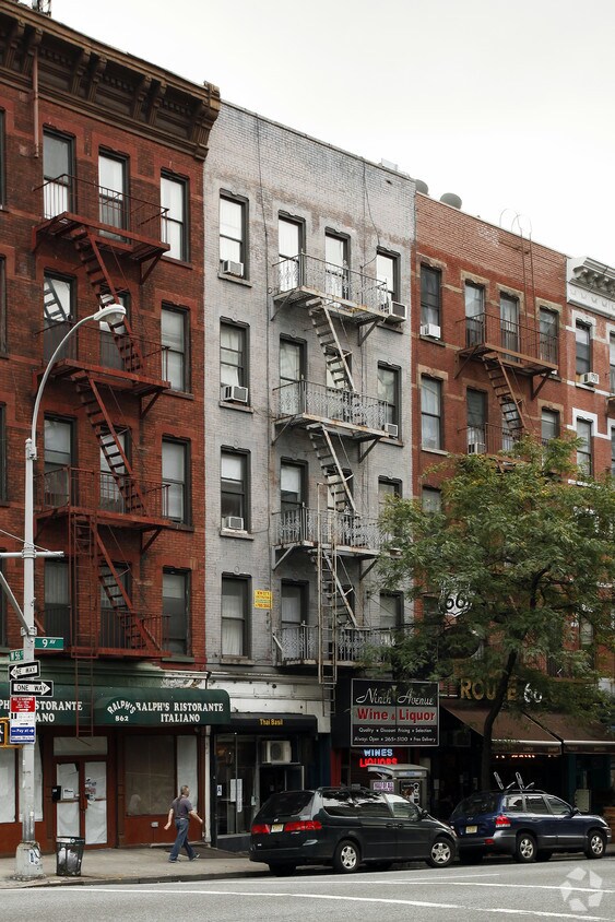 Foto del edificio - 860 Ninth Ave