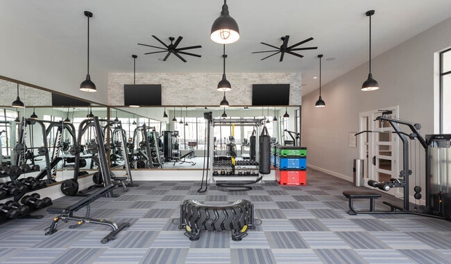 Broadstone North Ridge apartments — community photo - Broadstone North Ridge