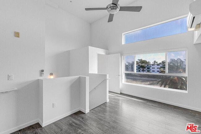 Building Photo - 4980 S Centinela Ave