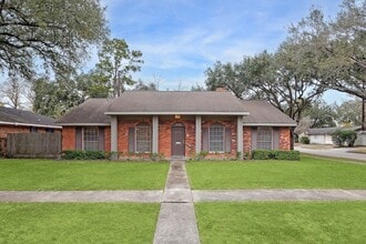 Building Photo - 5822 Yarwell Dr