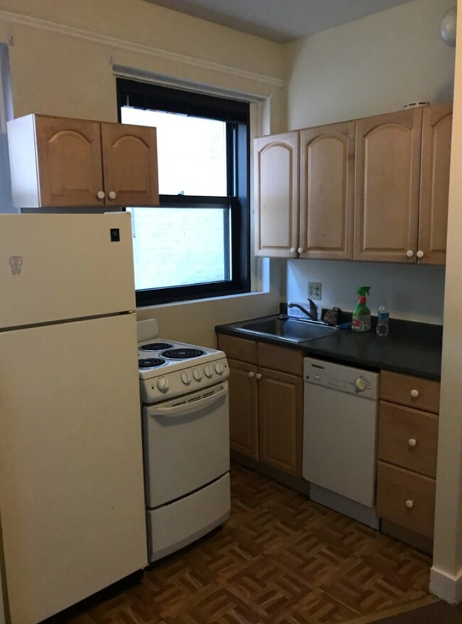 471 Commonwealth Ave, Boston, MA 02215 Apartments in Boston, MA