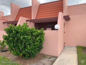 Building Photo - 748 S Orlando Ave