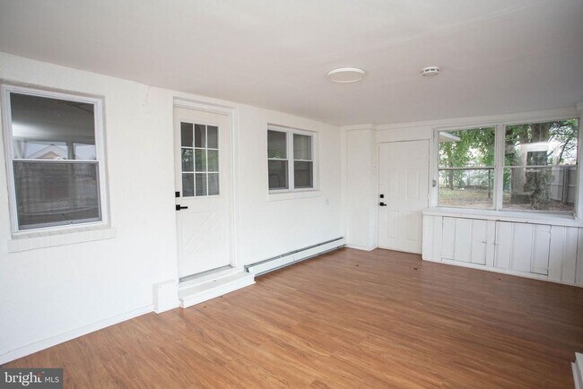 Building Photo - 1722 Overbrook Ave