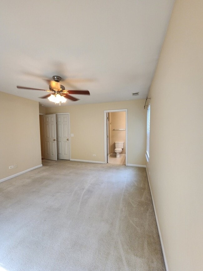 Building Photo - 1171 N Red Oak Cir