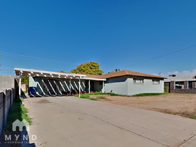 Building Photo - 4520 N 53rd Ave