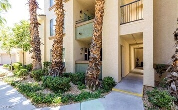 Building Photo - 7127 S Durango Dr
