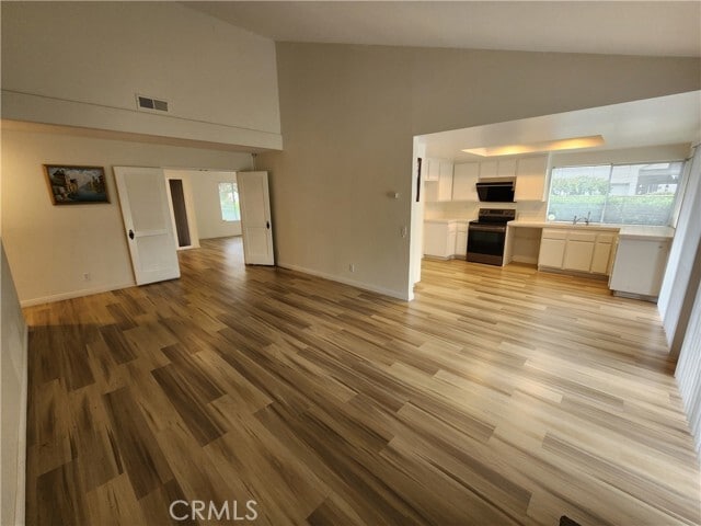 Foto del edificio - 2390 Mountain Brook Dr