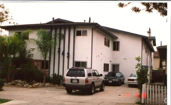Building Photo - 243 N Belmont St