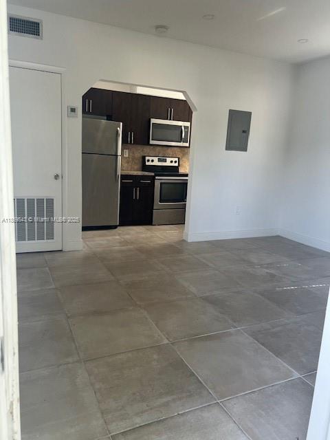 Foto del edificio - 2121 SW 14th Terrace