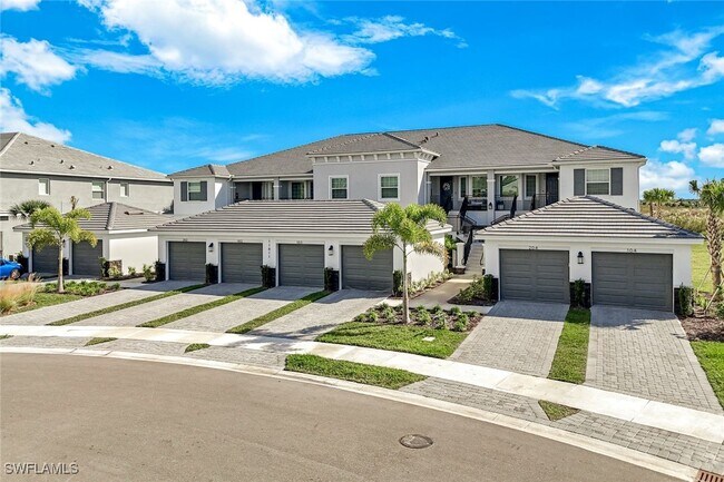 Building Photo - 11811 Venetian Lagoon Dr