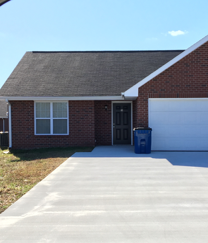 Primary Photo - 143 Parker Ridge Rd