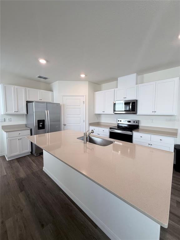 Building Photo - 3057 Moulin Rd