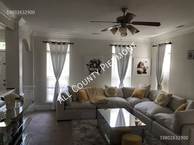 Foto del edificio - 5119 Alysheba Dr