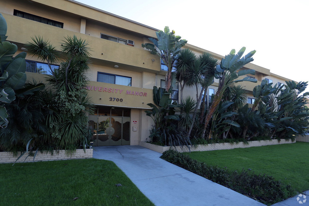 Building Photo - The Crossings On 29th Street