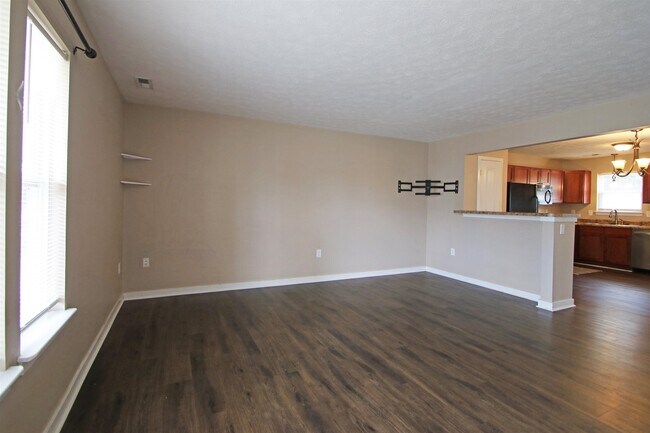 Foto del edificio - 1272 Frost Pl