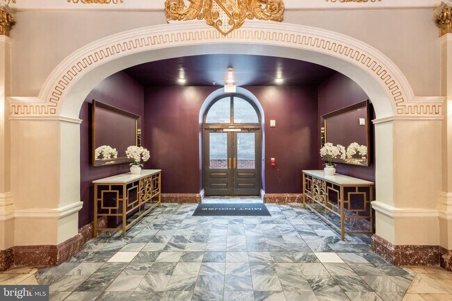 Foto del edificio - 699 N Broad St