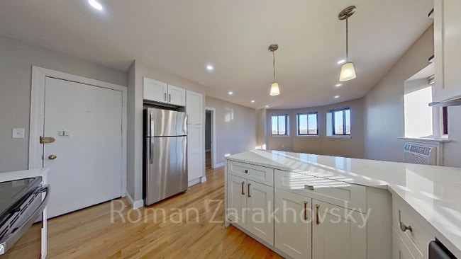 Foto del edificio - 1198 Commonwealth Ave