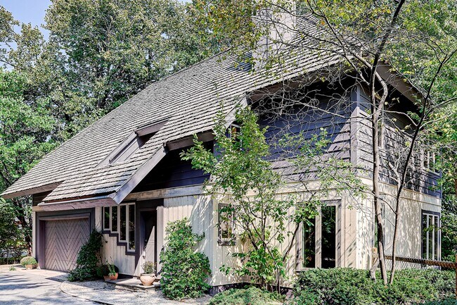 Building Photo - 4301 Cold Spring Rd