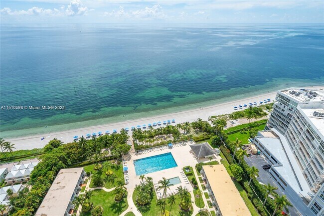Building Photo - 881 Ocean Dr