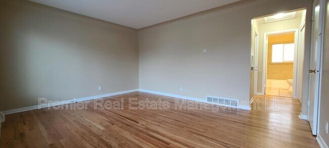 Foto del edificio - 6415 E 36th Ave