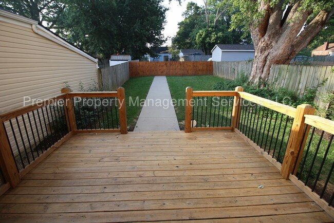 Foto del edificio - 1024 Eigelbach Ave