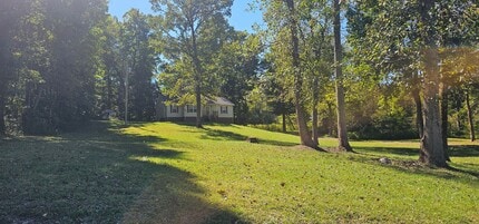 Building Photo - 150 Bessie Clark Rd