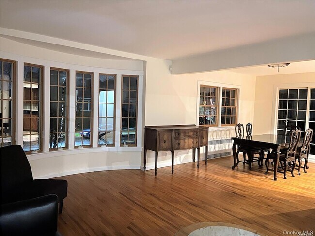 Foto del edificio - 312 E Beech St