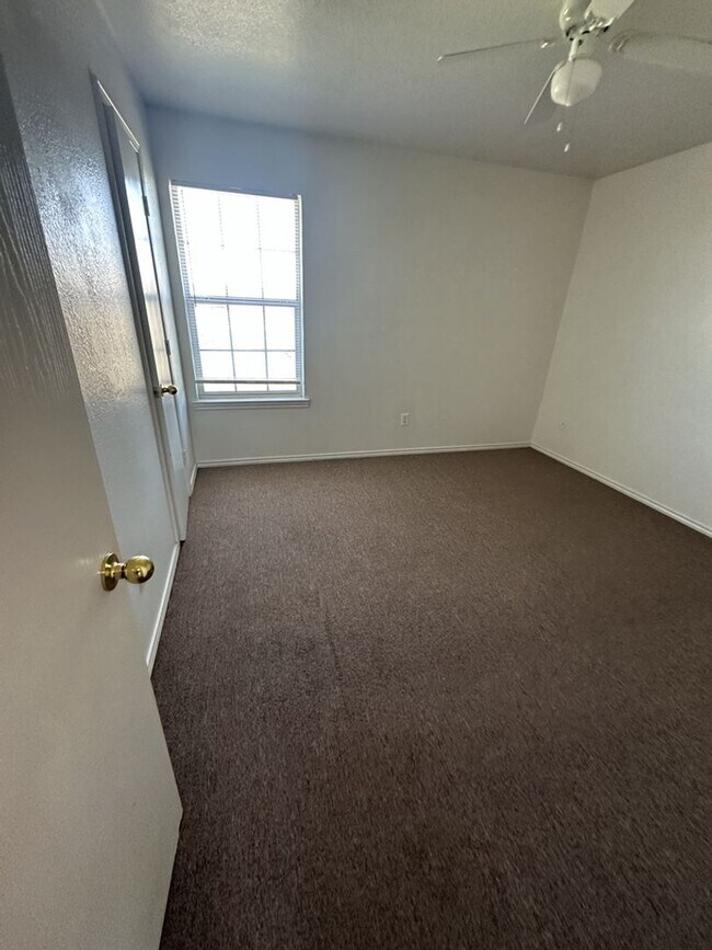 Foto del edificio - 3601 Malibu Ln