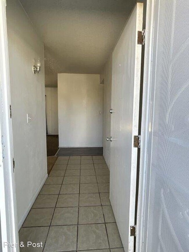 Foto del edificio - 3 br, 2 bath House - 118 W. National Ave