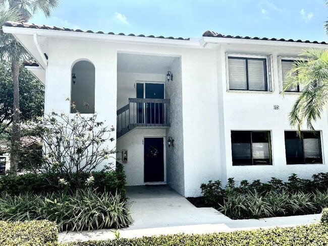 Building Photo - 60 Pelican Pointe Dr